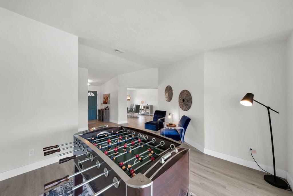 Villa Luxury Waterfront Haven In Cape Coral - Dog-Friendly Escape With Private Pool Exterior foto