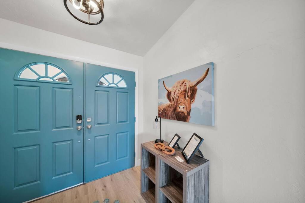 Villa Luxury Waterfront Haven In Cape Coral - Dog-Friendly Escape With Private Pool Exterior foto