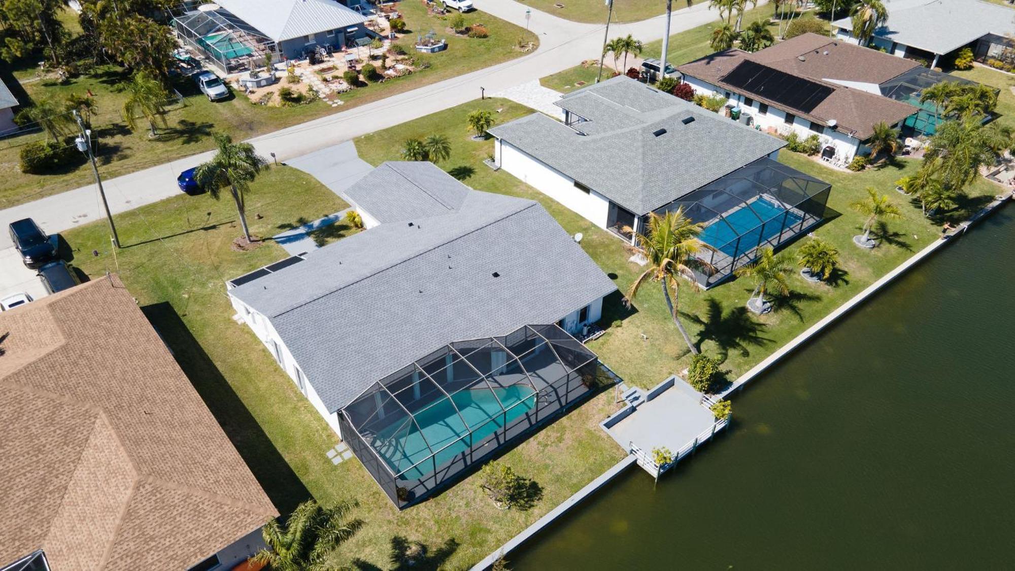 Villa Luxury Waterfront Haven In Cape Coral - Dog-Friendly Escape With Private Pool Exterior foto